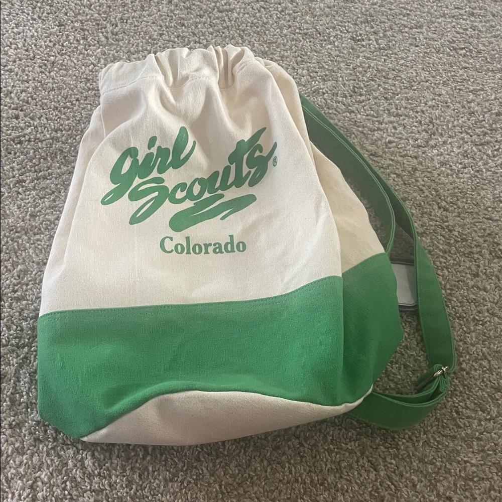 Girl Scouts Colorado 100% cotton canvas drawstring bag.